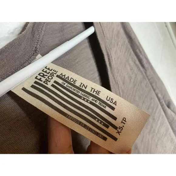 < Free People Brown Bell Sleeve High Low Oversized Top > - Picture 3 of 4